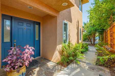 955 Agate Street San Diego, CA 92109