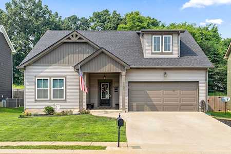 1131 Eagles View Dr Clarksville, TN 37040
