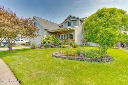 8952 Torrey Ln Hayden, ID 83835