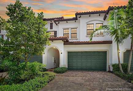 1503 SW 113th Ave #. Pembroke Pines, FL 33025