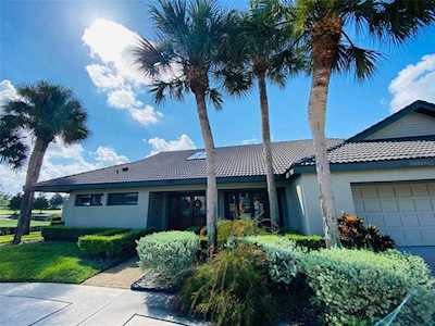 9105 Bay Hill Blvd Orlando, FL 32819