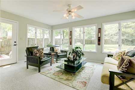2402 Crowncrest Dr Henrico, VA 23233