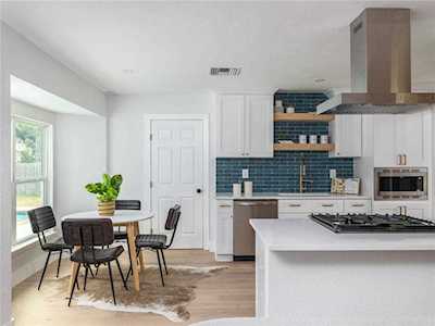 9016 W Pointer LN Austin, TX 78758