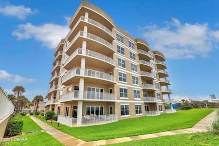 2855 Atlantic Avenue #101 Daytona Beach Shores, FL 32118