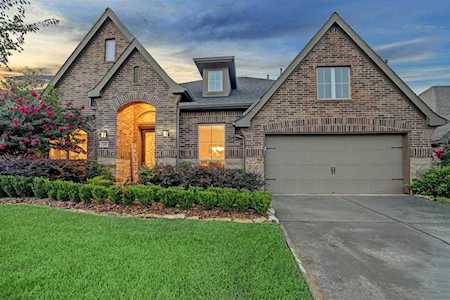 155 Trophy Canyon Dr Montgomery, TX 77316