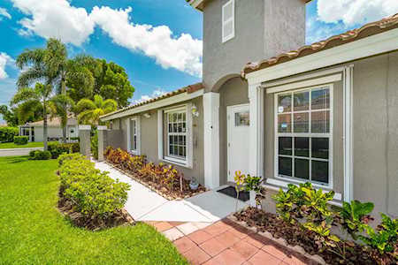 5640 NW 120th Terrace Coral Springs, FL 33076