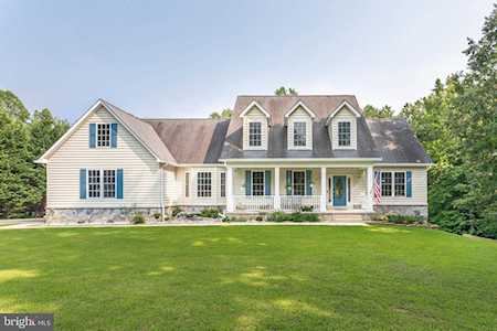 790 Alameda Dr Huntingtown, MD 20639