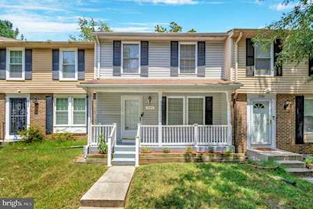 324 Shady Glen Dr Capitol Heights, MD 20743