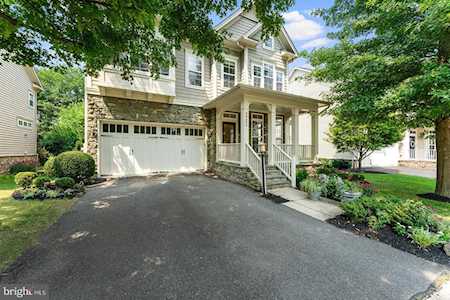 42686 Explorer Dr Brambleton, VA 20148
