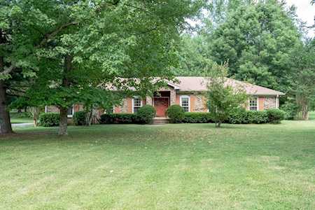 1115 General Macarthur Dr Brentwood, TN 37027
