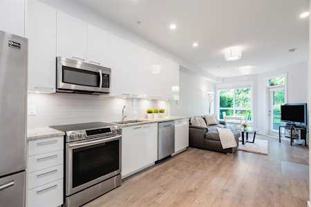 22315 122 Avenue #104 Maple Ridge, BC V2X 4K7