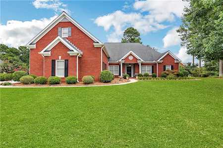 1835 Lee Patrick Dr Dacula, GA 30019