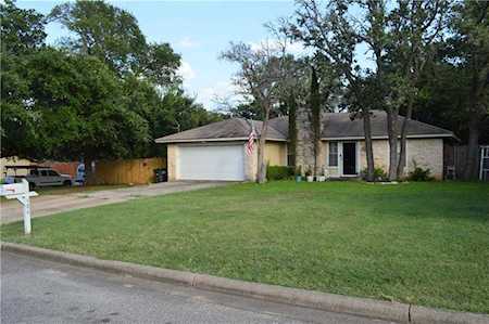 404 Sioux TRL Leander, TX 78641