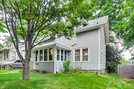 1077 5th Street E Saint Paul, MN 55106