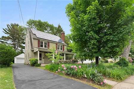 226 North Quaker Lane West Hartford, CT 06119