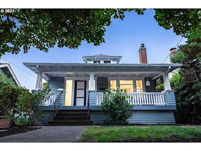 7106 SE 17th Ave Portland, OR 97202
