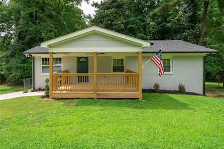 2156 Wakita Dr SE Marietta, GA 30060