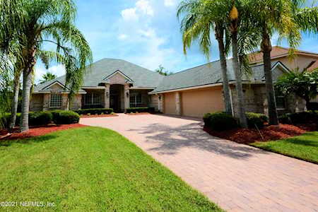 2472 Stoney Glen Dr Orange Park, FL 32003