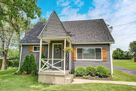 2088 Sedan Avenue Obetz, OH 43207