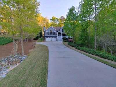115 Amberleigh Dr White, GA 30184