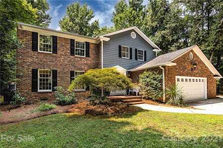 2648 Rosegate Ln Charlotte, NC 28270