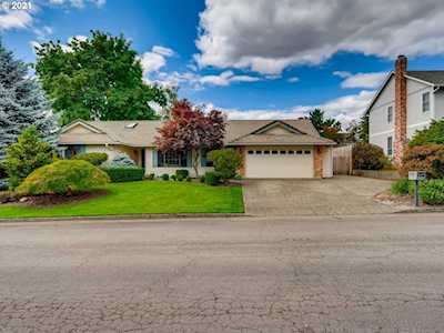 2318 SE Park Crest Ave Vancouver, WA 98683