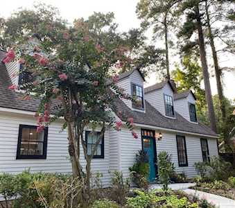 5 Green Bower Ln The Woodlands, TX 77380