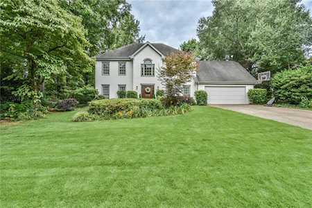 3286 Robinson Oaks Way NE Marietta, GA 30062