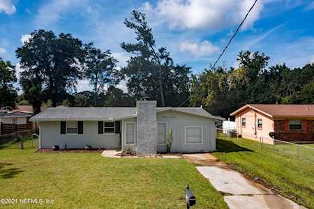 4568 Key Woodley Dr Jacksonville, FL 32218