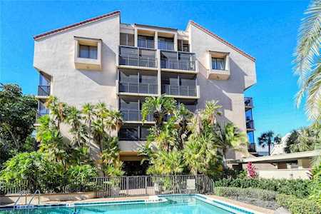 4900 Ocean Blvd #401 Sarasota, FL 34242