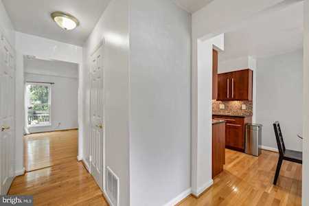 21 Gravenhurst Ct North Potomac, MD 20878