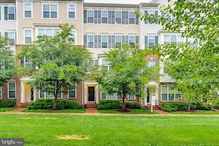 22950 Spicebush Dr #1392 Clarksburg, MD 20871
