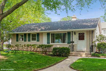 651 Hermitage Dr Deerfield, IL 60015