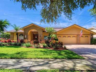 2920 Chancery Ln Clearwater, FL 33759