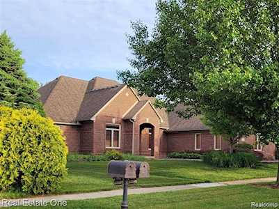 55589 Caesars Drive Shelby Twp, MI 48315