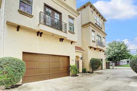1426 W 21st St Houston, TX 77008