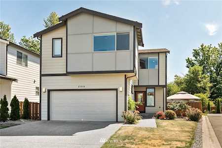 22620 SE 284th Ct Maple Valley, WA 98038