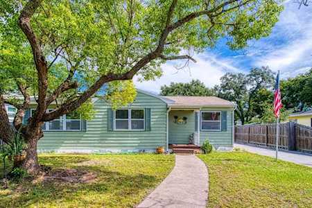 741 60th Ave NE St. Petersburg, FL 33703