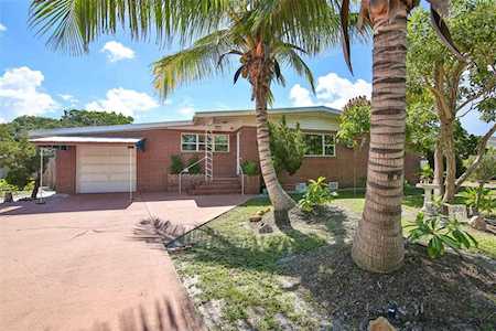 815 60th St NW Bradenton, FL 34209