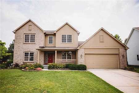 7829 Highland Meadows Dr Brownsburg, IN 46112