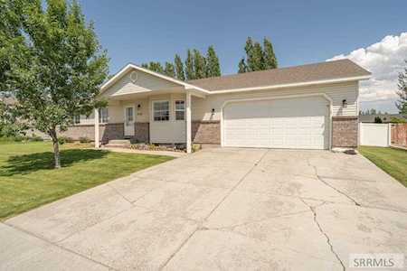 2714 Midnight Blue Drive Idaho Falls, ID 83401