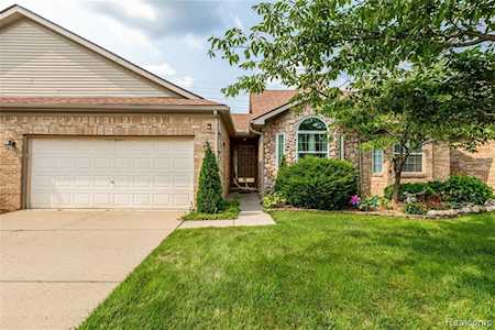 520 Cherry Hill Pointe Dr Canton Twp, MI 48187