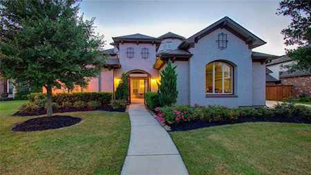 10611 Slumbering Falls Ln Cypress, TX 77433