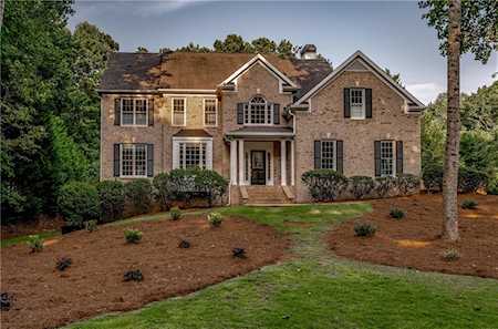 5020 Hamptons Club Dr Alpharetta, GA 30004