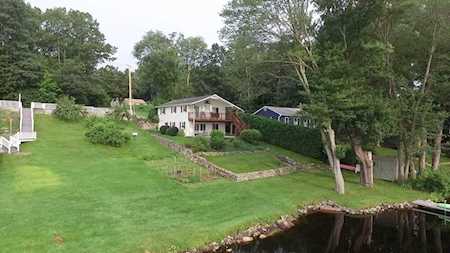 3 S Charlton Shore Rd Charlton, MA 01507