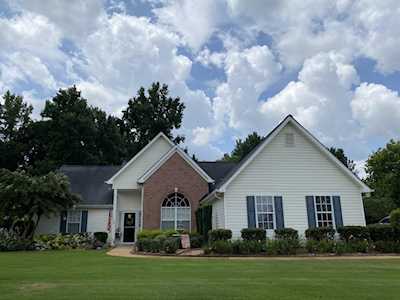2110 Pemberton Point NE Buford, GA 30519