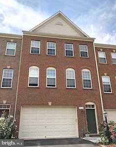 12585 Birkdale Way Fairfax, VA 22030