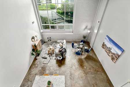 60 E Spring Street Columbus, OH 43215
