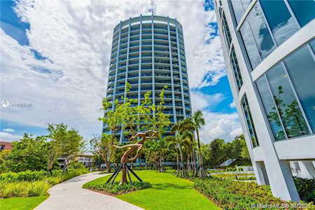 2831 S Bayshore Dr #1405 Miami, FL 33133