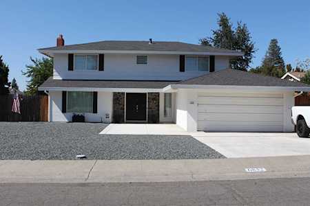 6852 Oaklawn Way Fair Oaks, CA 95628